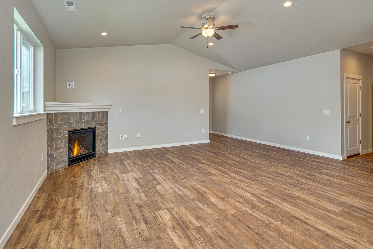 Stoneridge Terrace - Residential