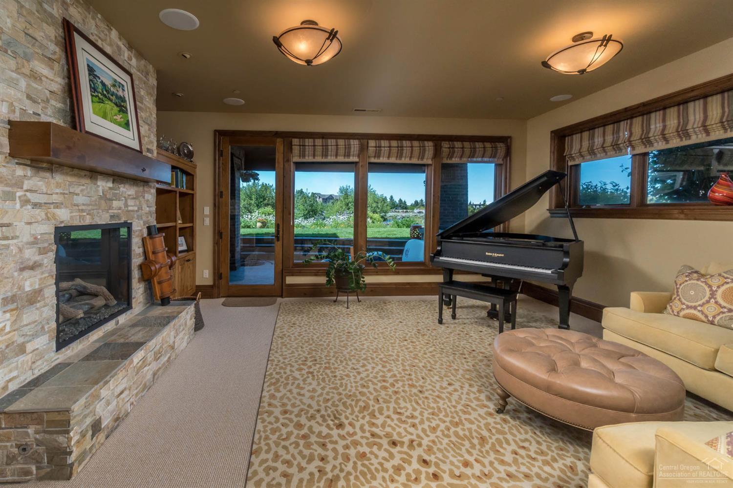 Deschutes Landing - Residential