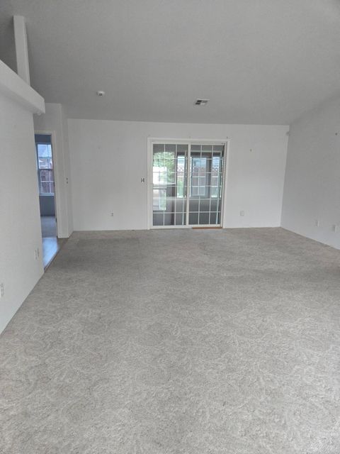 Tiny photo for 1785 SE Brookhurst Way, Grants Pass, OR 97527 (MLS # 220215841)