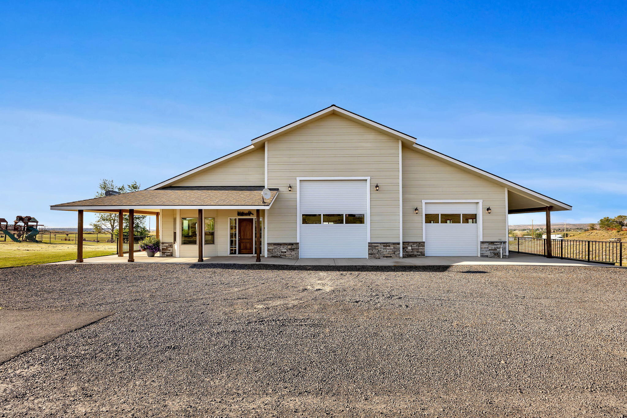 3760 SW Highway 97