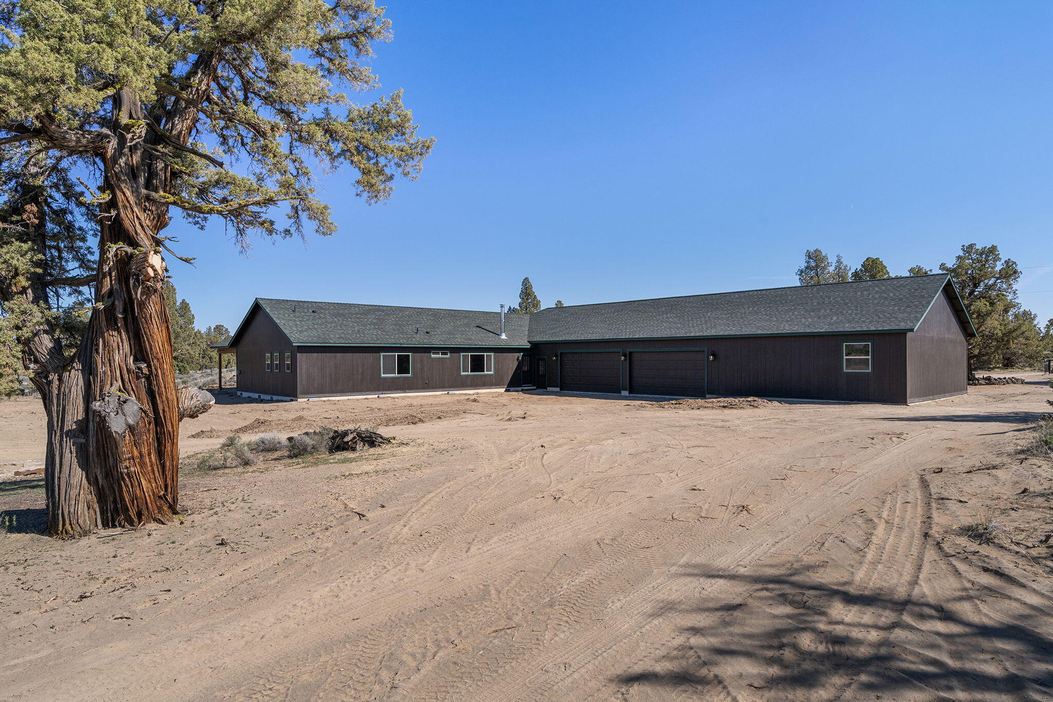25480 Bachelor Lane
