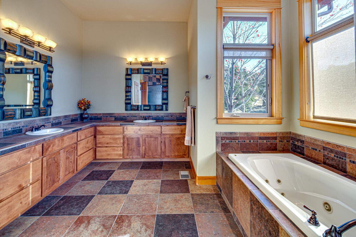 Eagle Crest - Residential