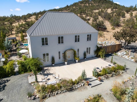 Photo of 12261 Modoc Road, White City, OR 97503 (MLS # 220228256)
