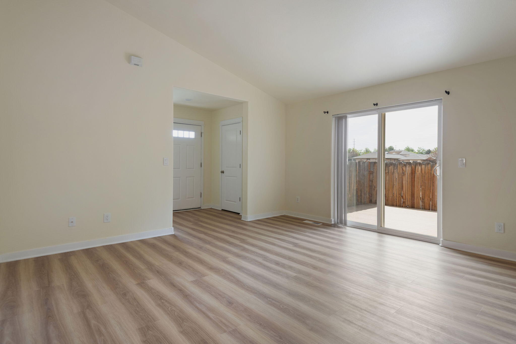2870 NE Jackdaw Drive