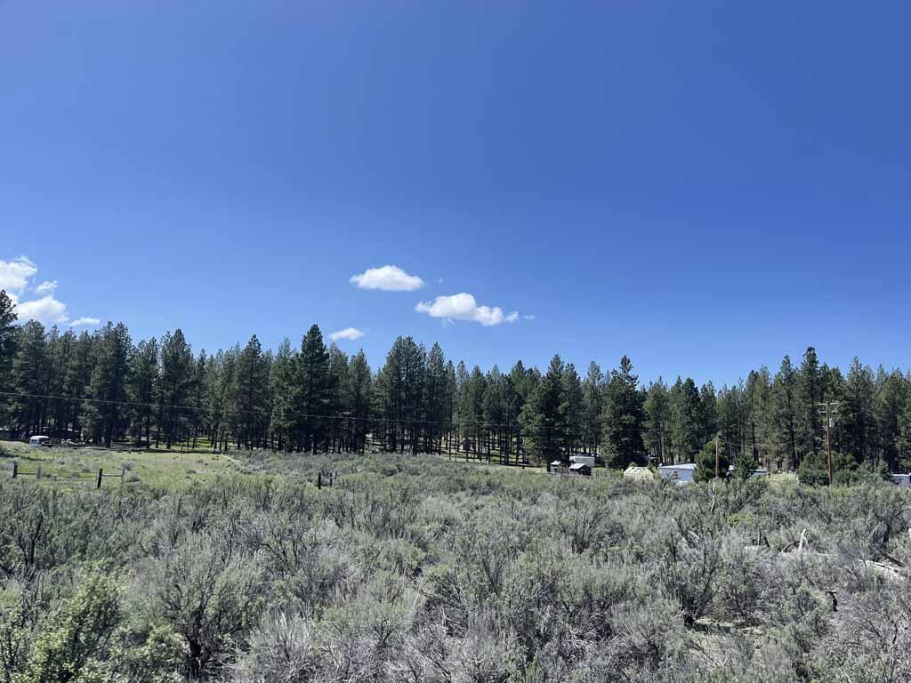 Klamath Country - Land