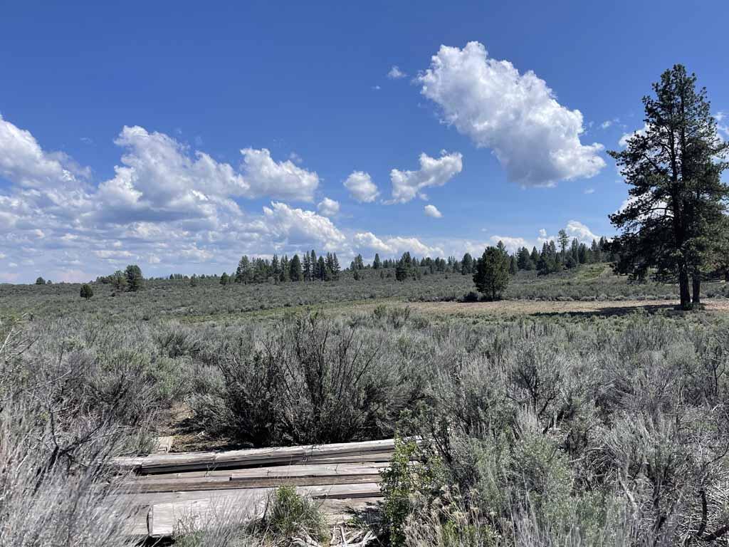 Klamath Country - Land