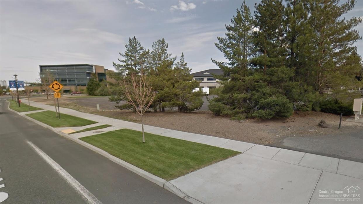 CLAB - Commercial Sale