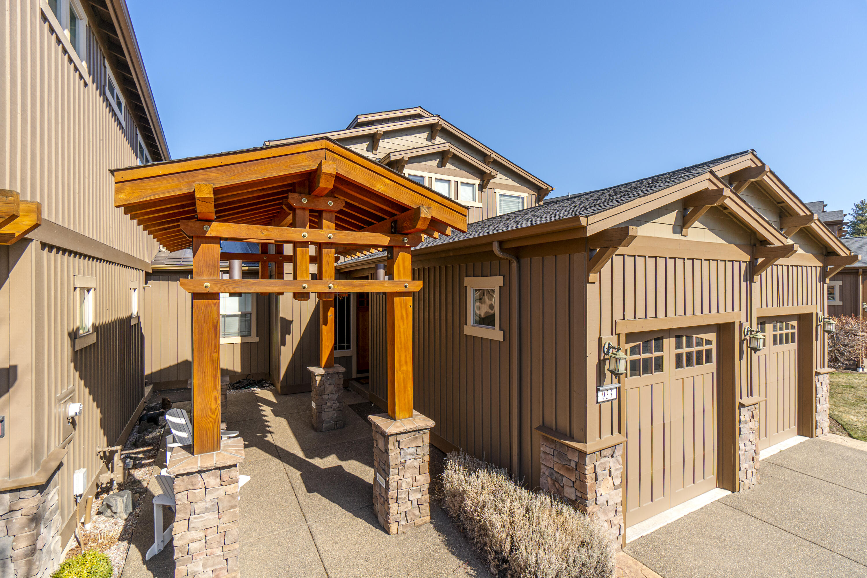 The Bluffs River Ben - Residential