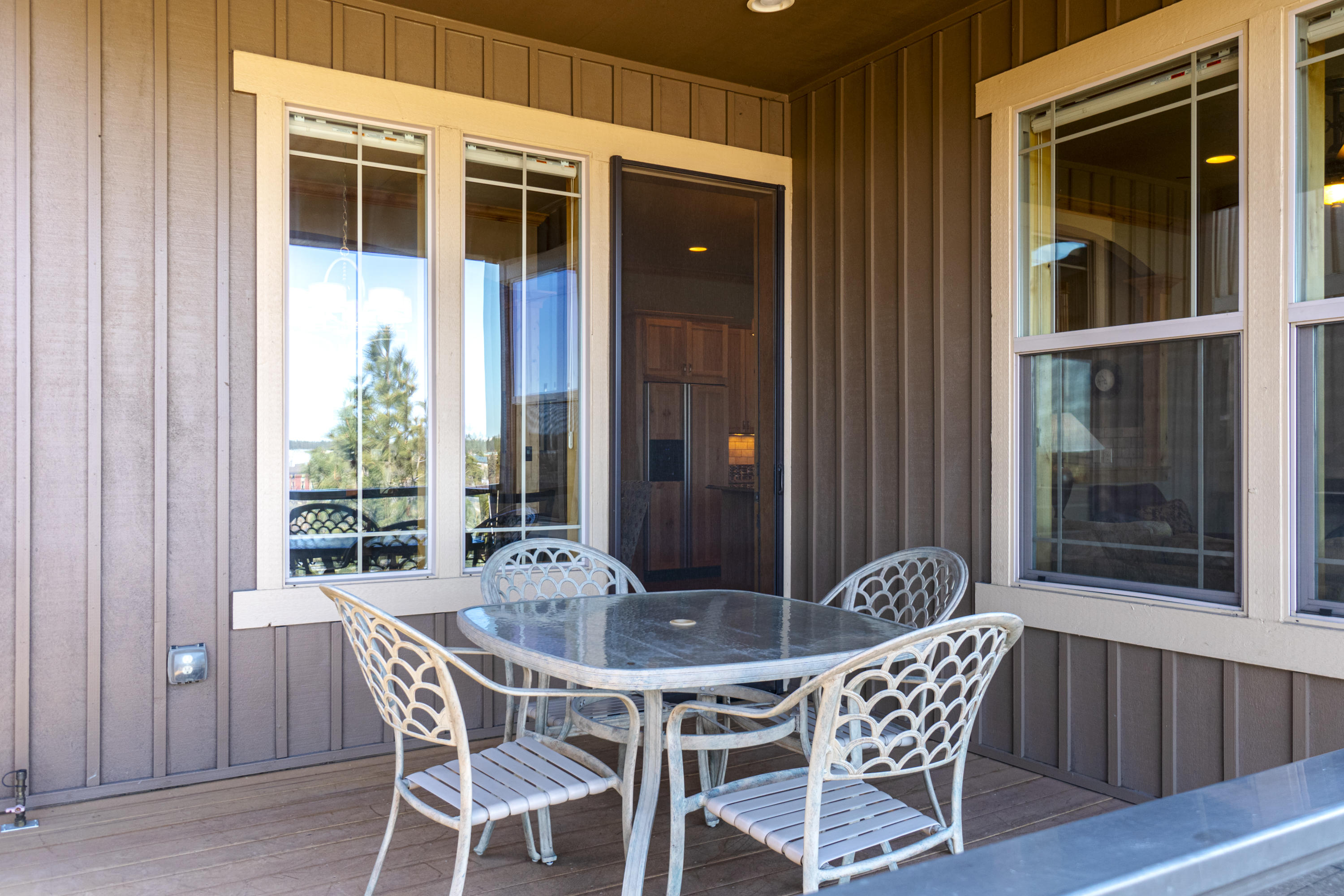 The Bluffs River Ben - Residential