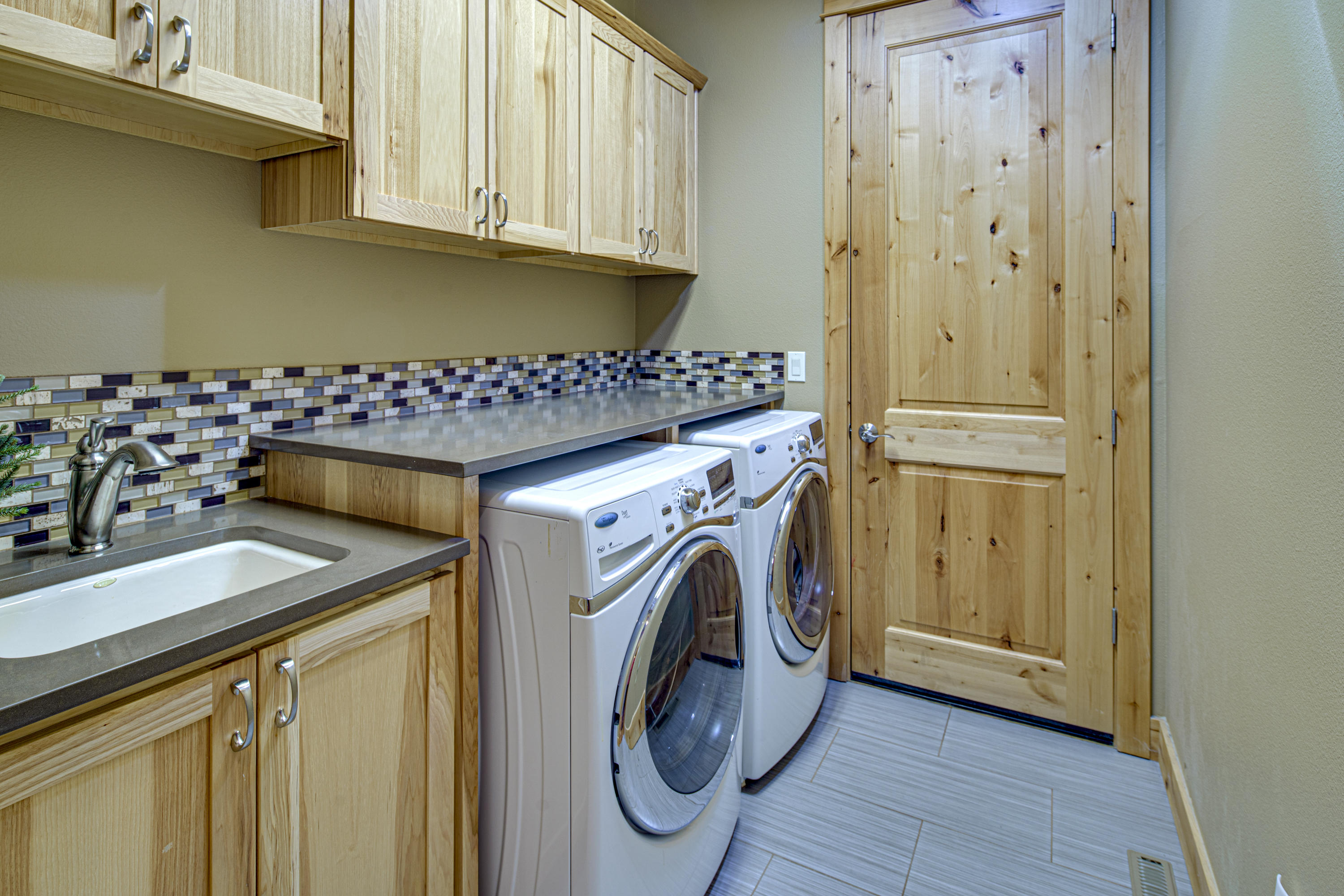 The Bluffs River Ben - Residential