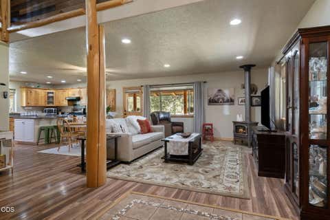Tiny photo for 17521 Forked Horn DR, Sisters, OR 97759 (MLS # 220224230)