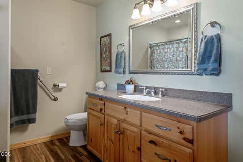 Tiny photo for 17521 Forked Horn DR, Sisters, OR 97759 (MLS # 220224230)
