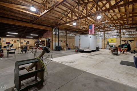 Tiny photo for 17521 Forked Horn DR, Sisters, OR 97759 (MLS # 220224230)