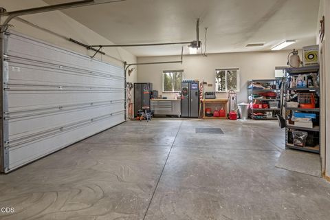 Tiny photo for 17521 Forked Horn DR, Sisters, OR 97759 (MLS # 220224230)