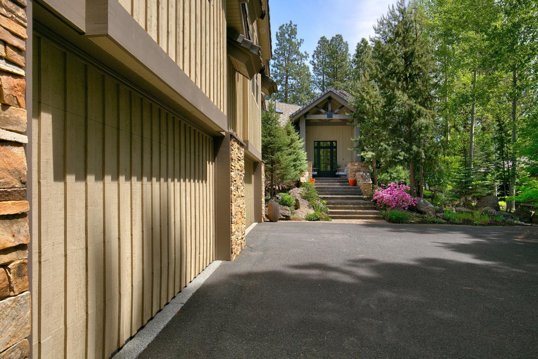 Broken Top - Residential