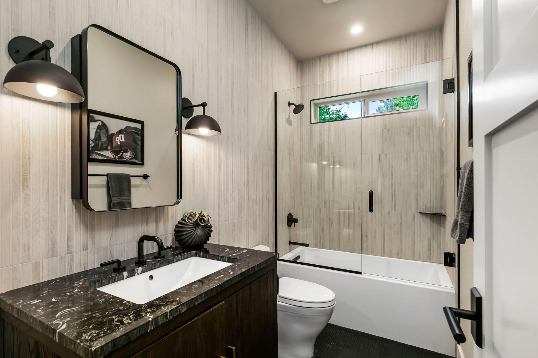 Broken Top - Residential