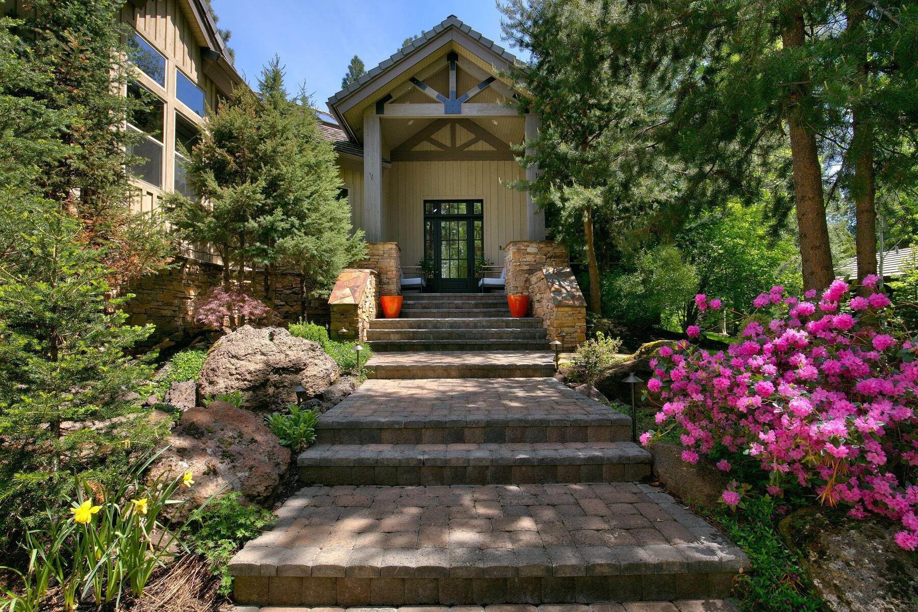 Broken Top - Residential