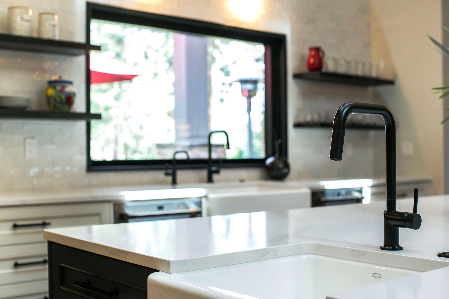 Broken Top - Residential