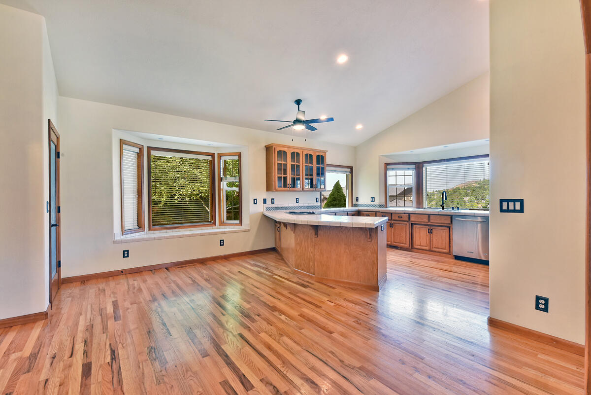 Crystal Heights Phase III - Residential