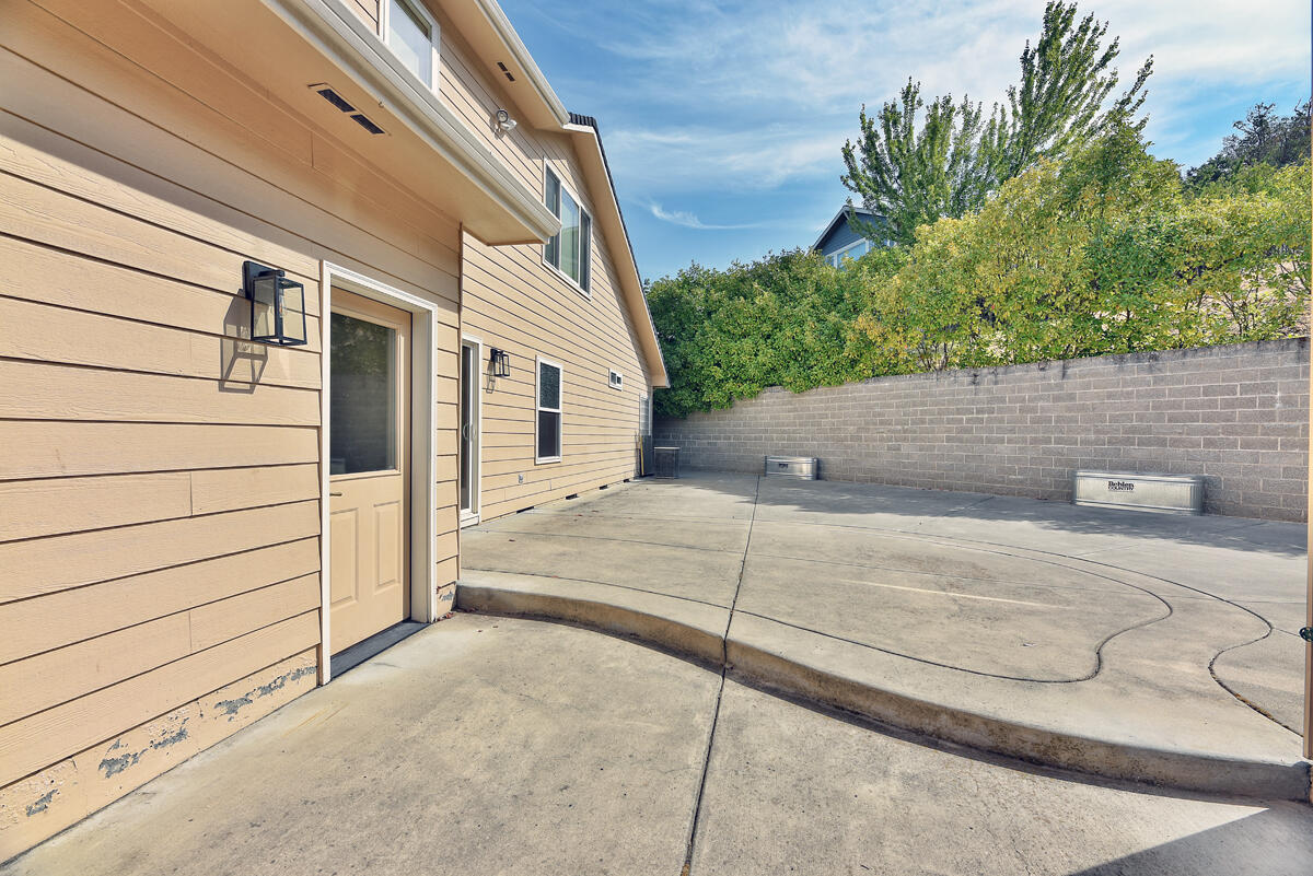 Crystal Heights Phase III - Residential