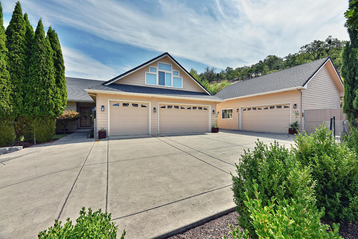 Crystal Heights Phase III - Residential