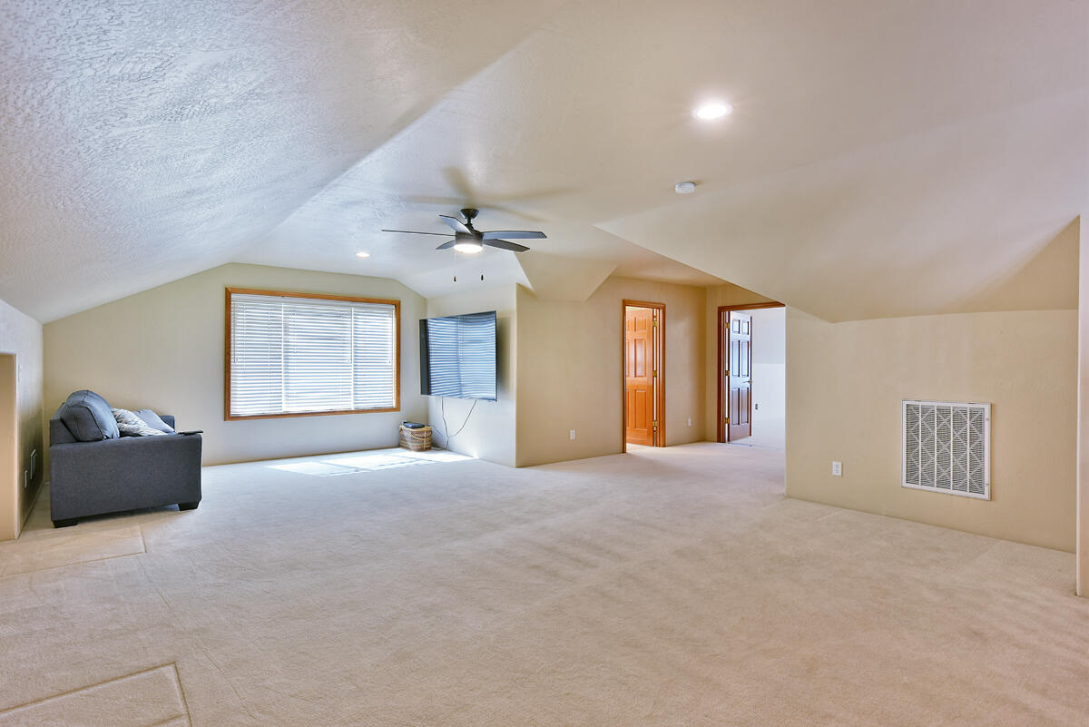 Crystal Heights Phase III - Residential