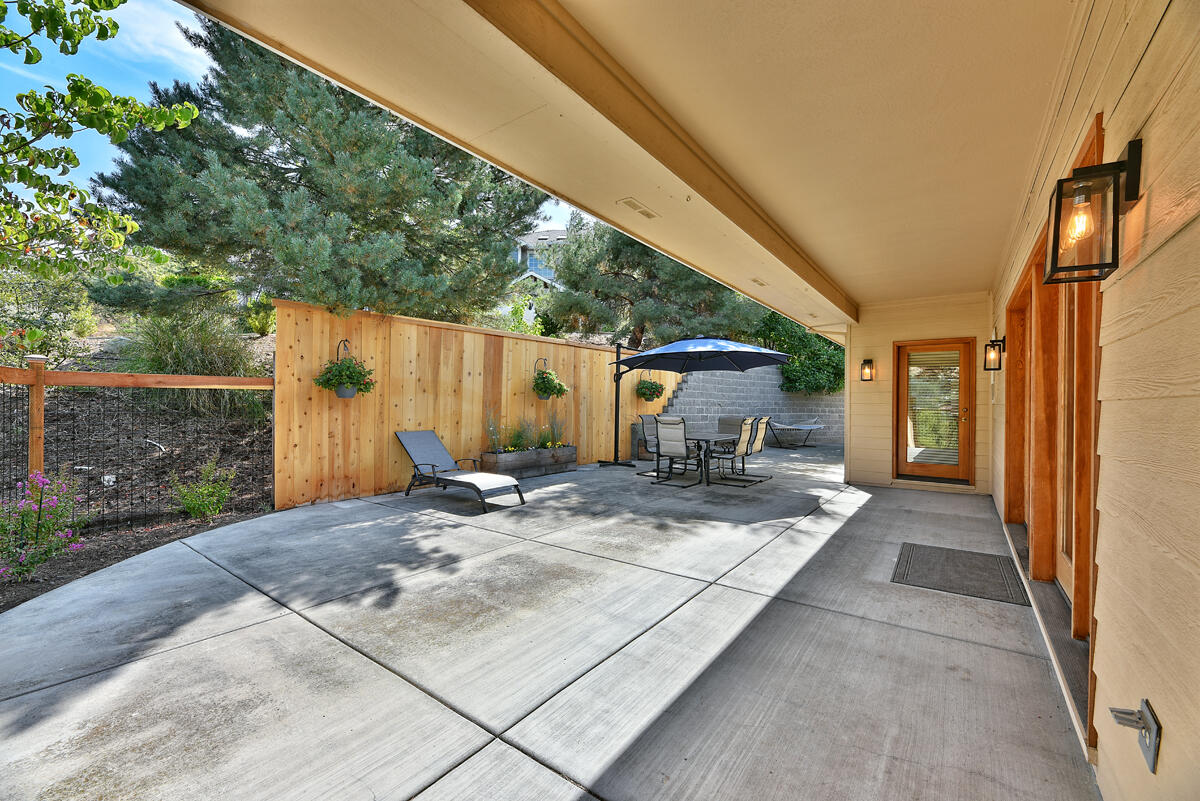 Crystal Heights Phase III - Residential