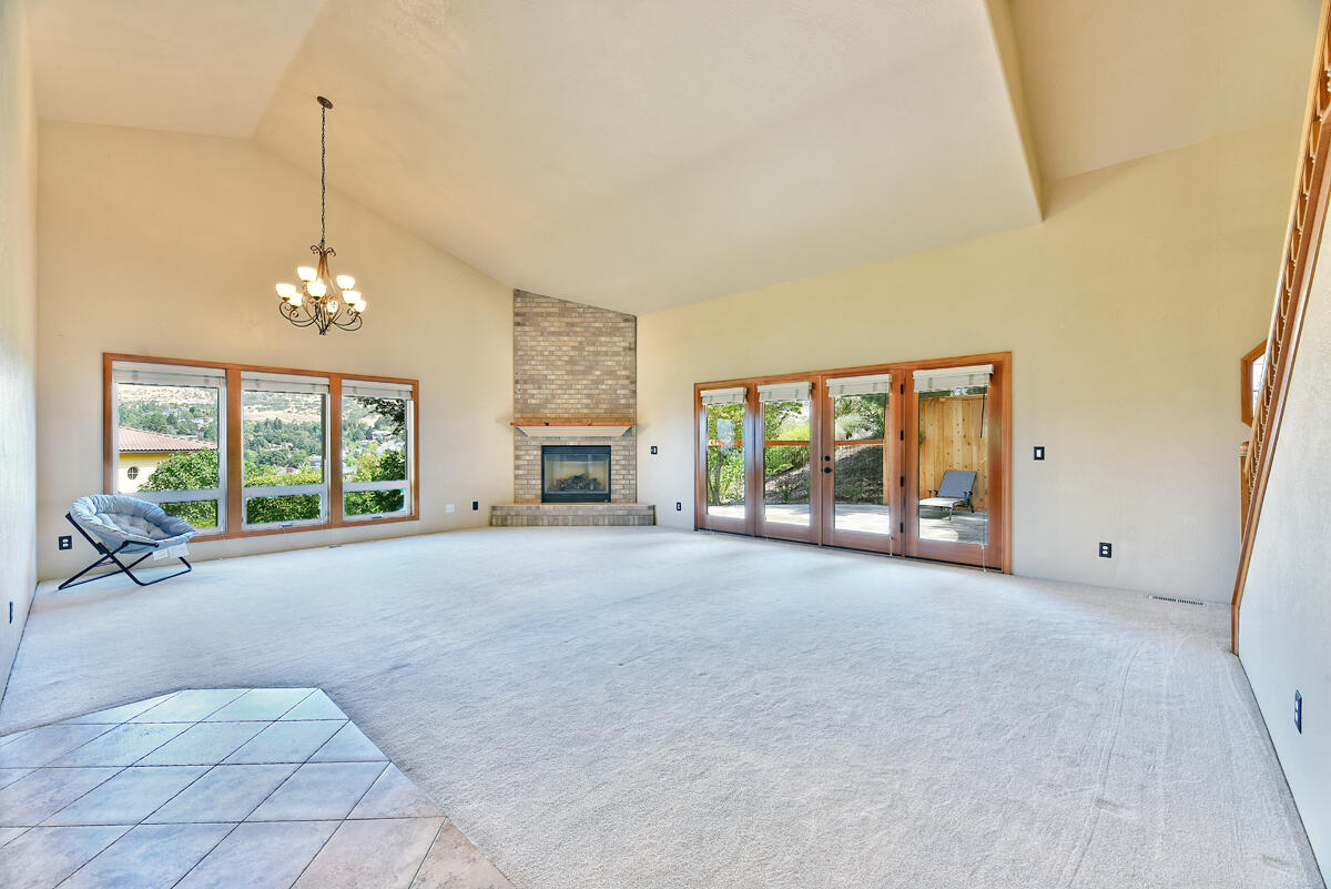 Crystal Heights Phase III - Residential