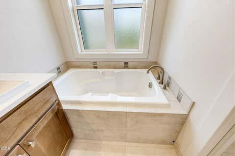 Tiny photo for 5609 Fallbrook Lane, Medford, OR 97504 (MLS # 220227270)