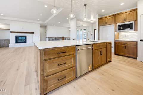 Tiny photo for 5609 Fallbrook Lane, Medford, OR 97504 (MLS # 220227270)
