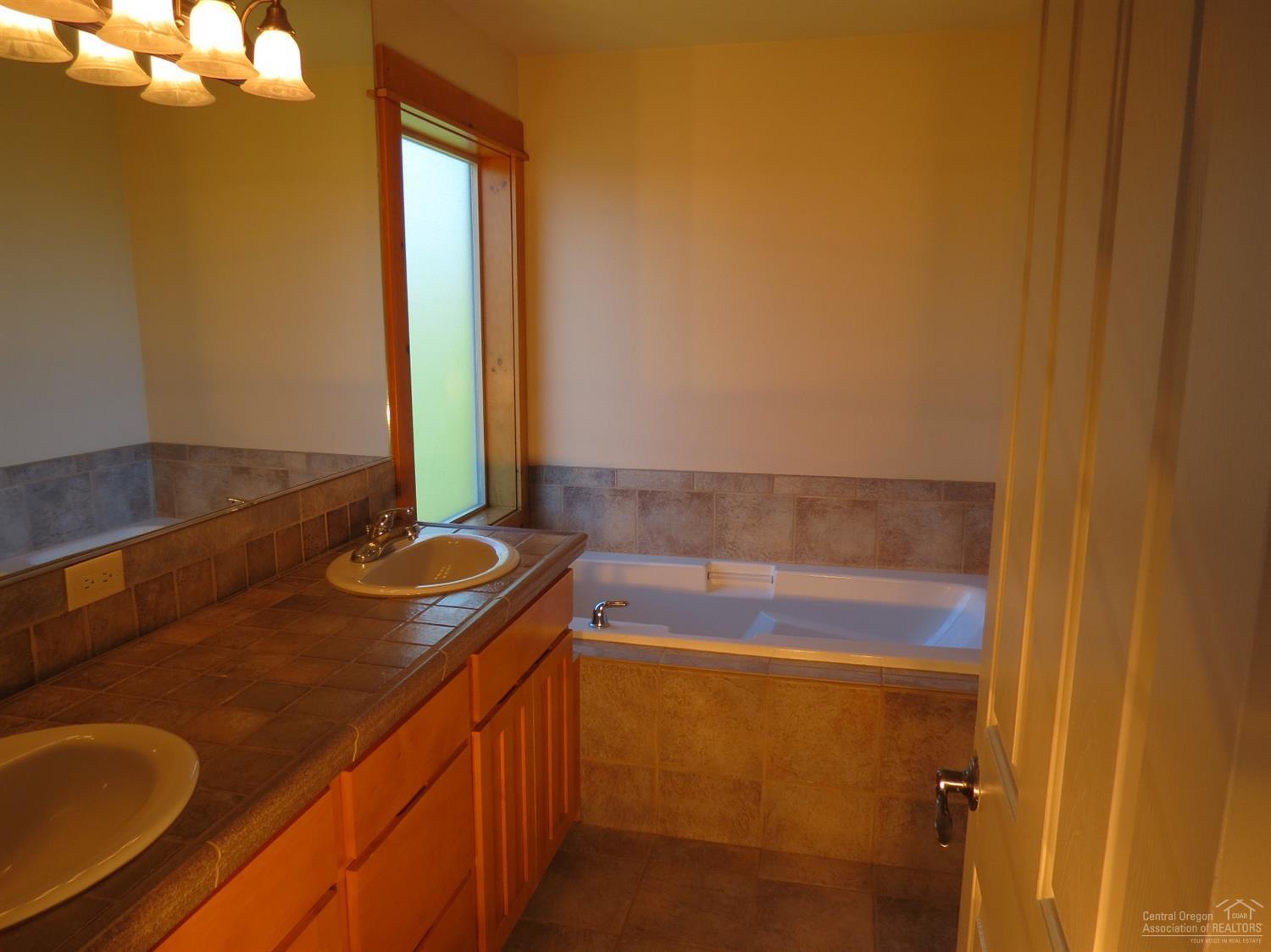 Sterling Pointe - Residential