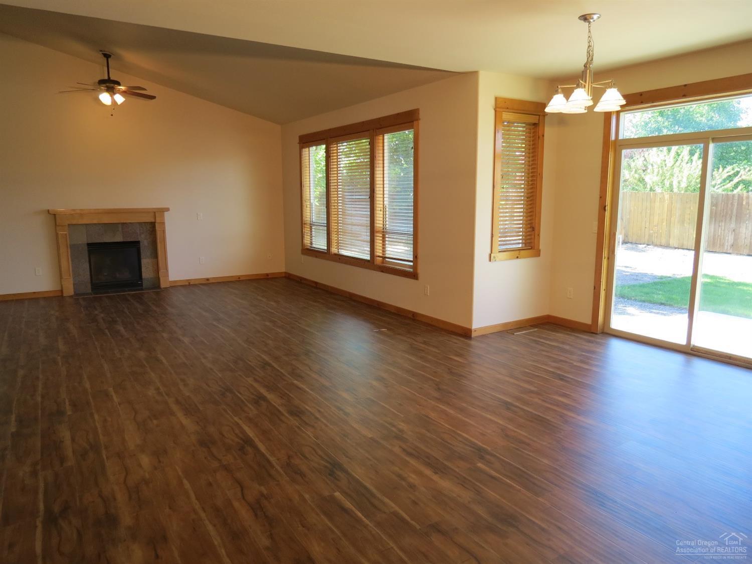 Sterling Pointe - Residential