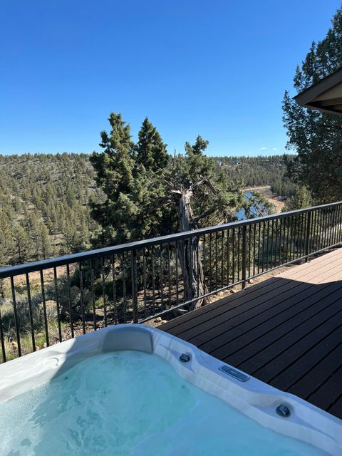 Tiny photo for 2200 Snowgoose Drive #RV1D, Redmond, OR 97756 (MLS # 220219320)