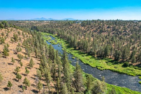 Tiny photo for 2200 Snowgoose Drive #RV1D, Redmond, OR 97756 (MLS # 220219320)