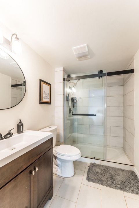 Tiny photo for 708 NW Greenwood Ave, Redmond, OR 97756 (MLS # 220214881)