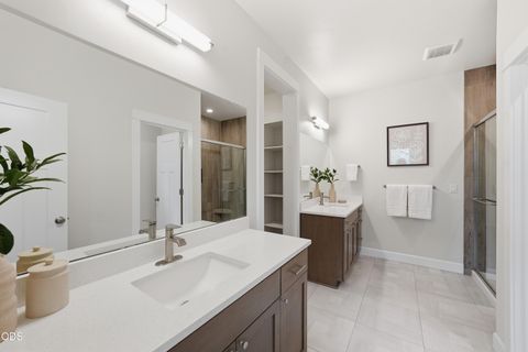 Tiny photo for 20042 SW Sunny Way, Bend, OR 97702 (MLS # 220223235)