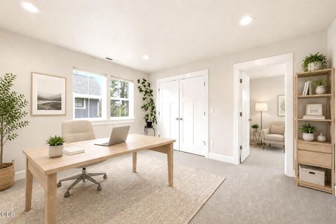 Tiny photo for 20042 SW Sunny Way, Bend, OR 97702 (MLS # 220223235)