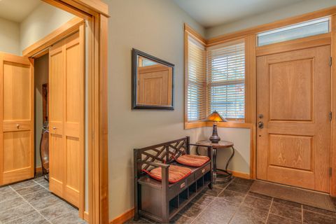 Tiny photo for 57135 Evergreen Loop, Sunriver, OR 97707 (MLS # 220217177)