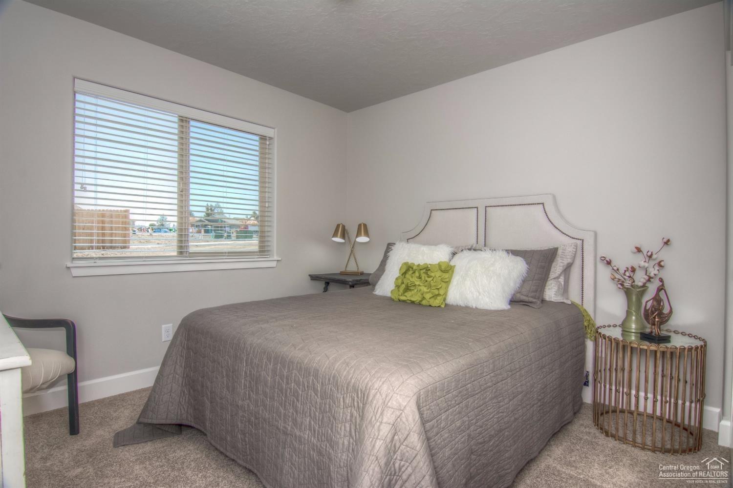 27 Elm - Residential