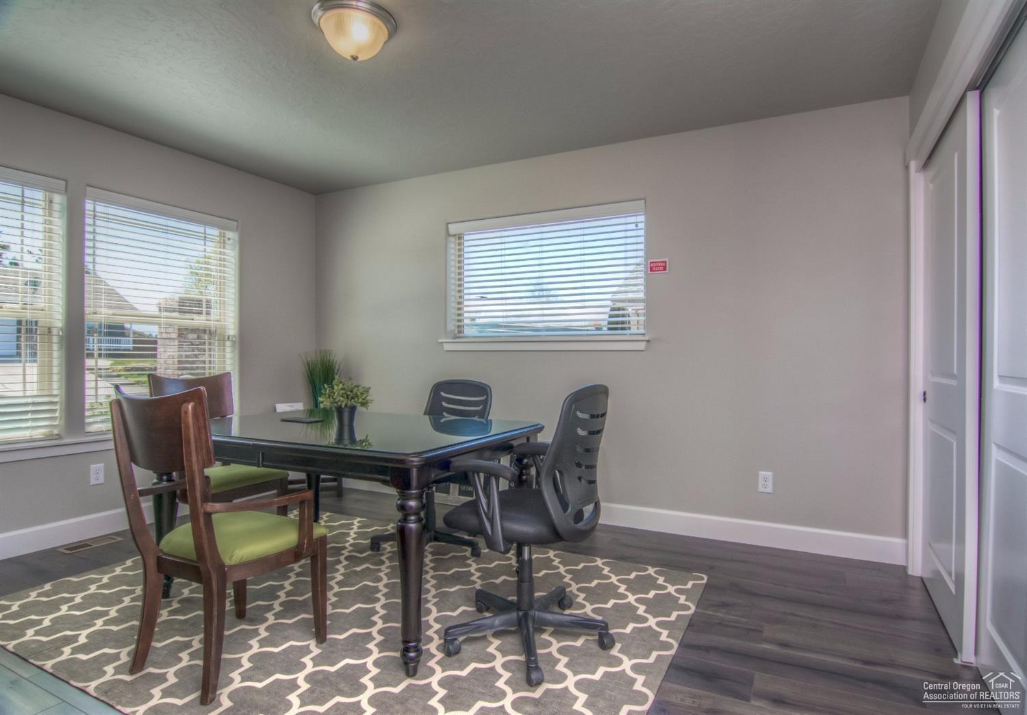 27 Elm - Residential