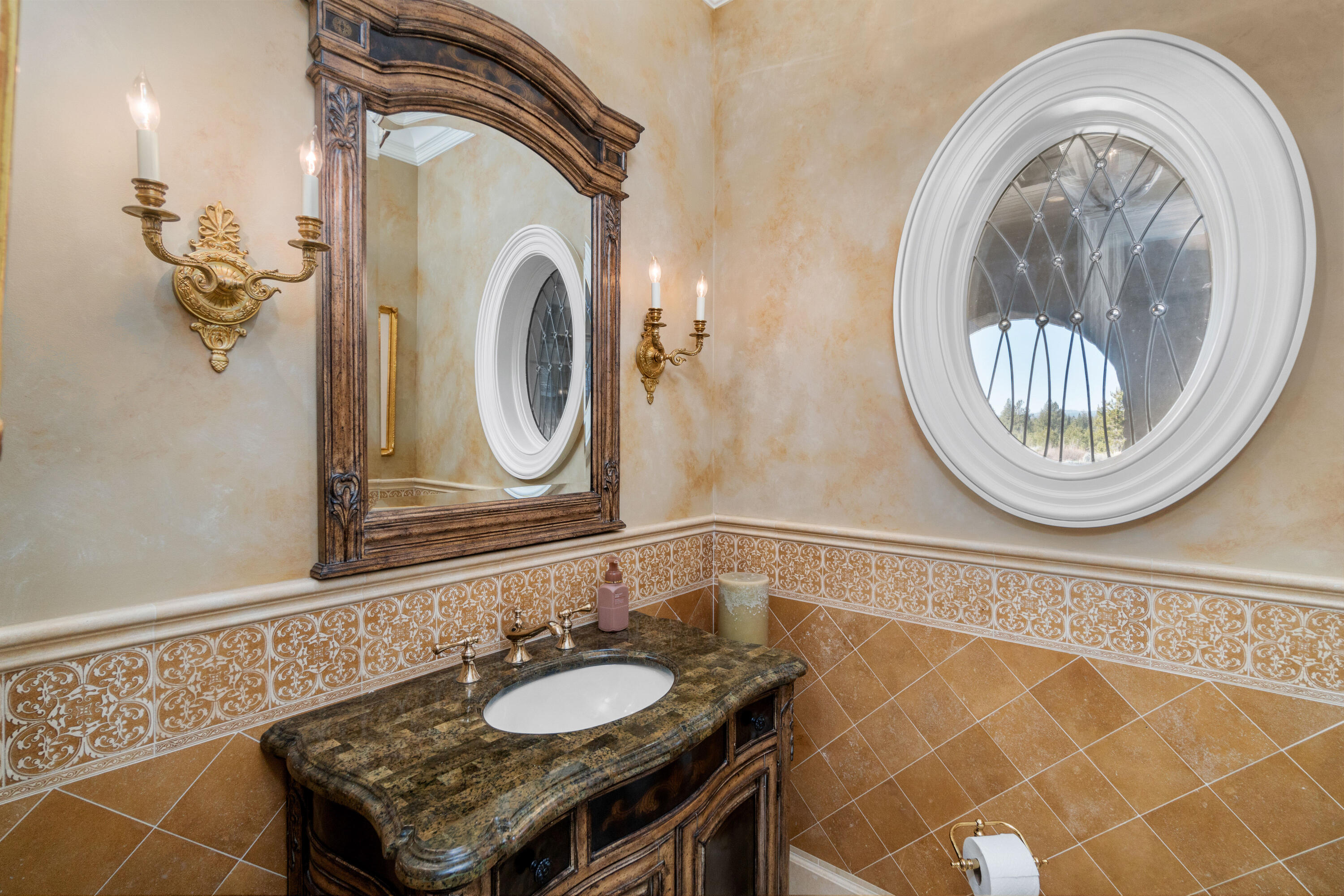 The Highlands at Broken Top - Residential