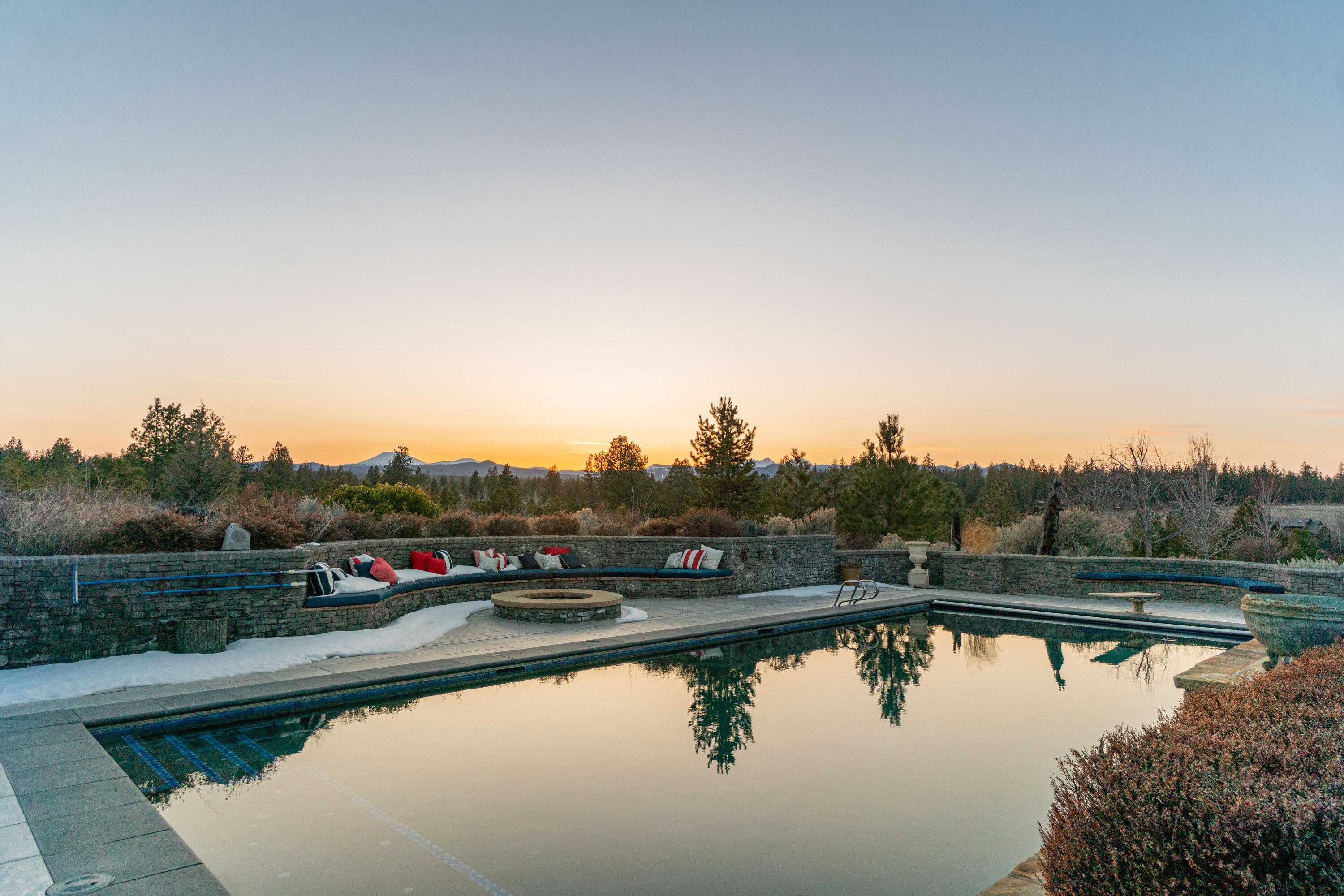 The Highlands at Broken Top - Residential