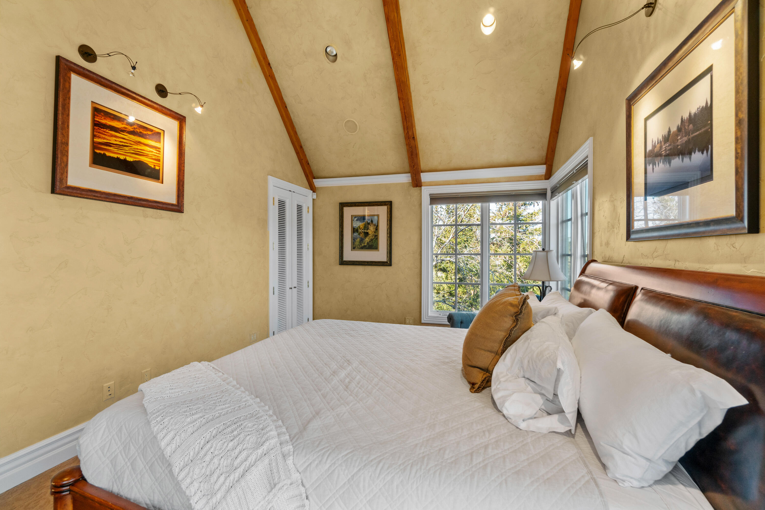 The Highlands at Broken Top - Residential