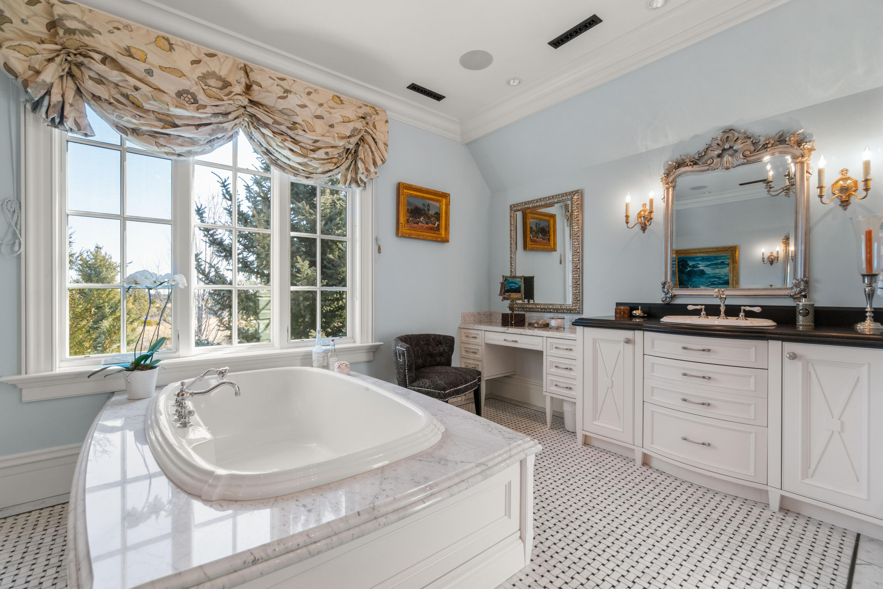 The Highlands at Broken Top - Residential