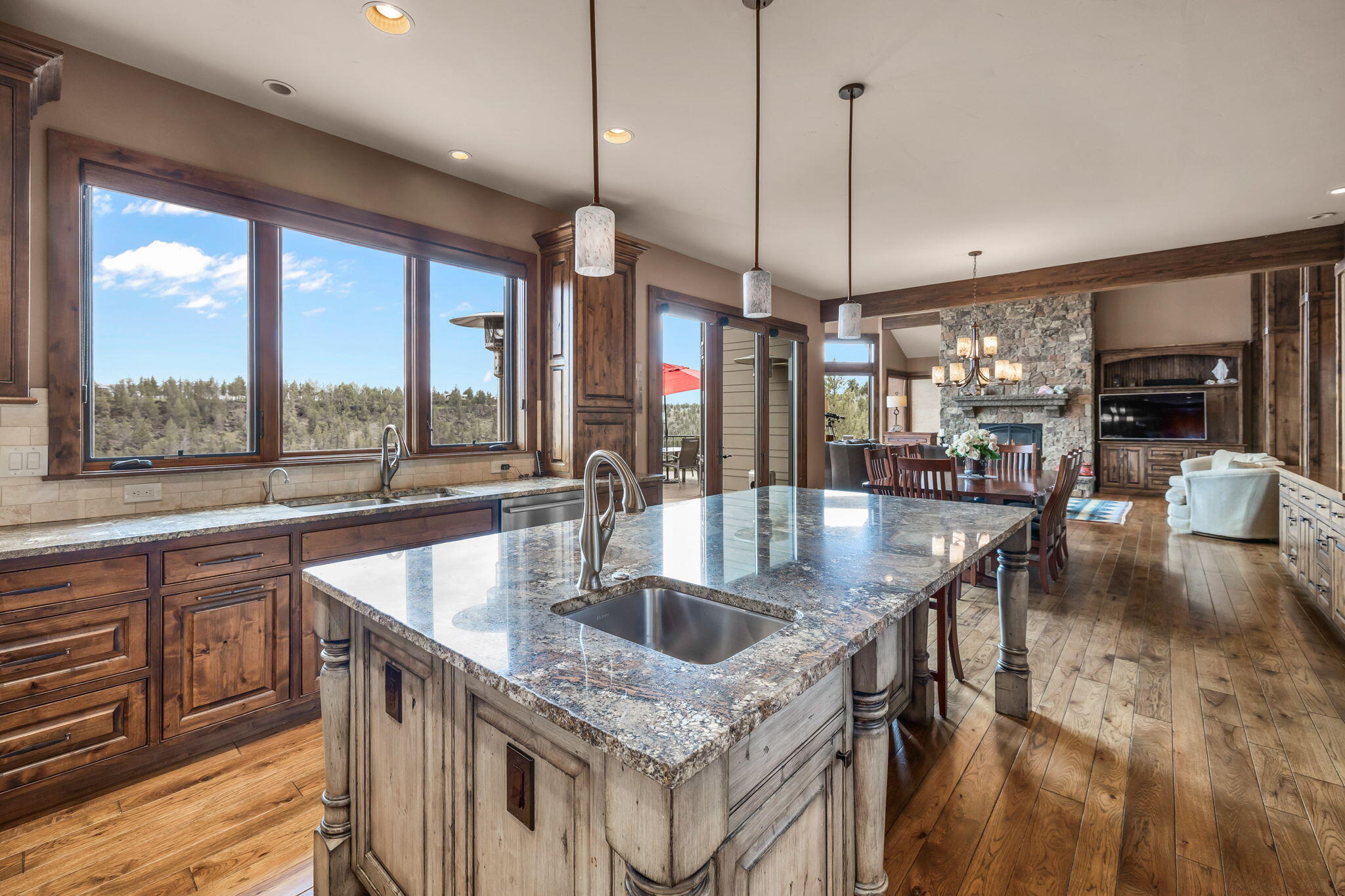 Eagle Crest - Residential