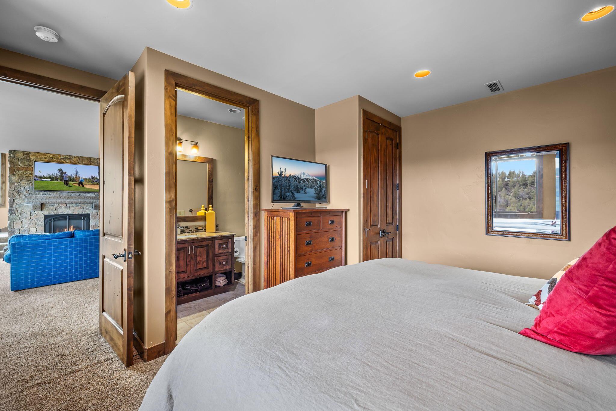 Eagle Crest - Residential