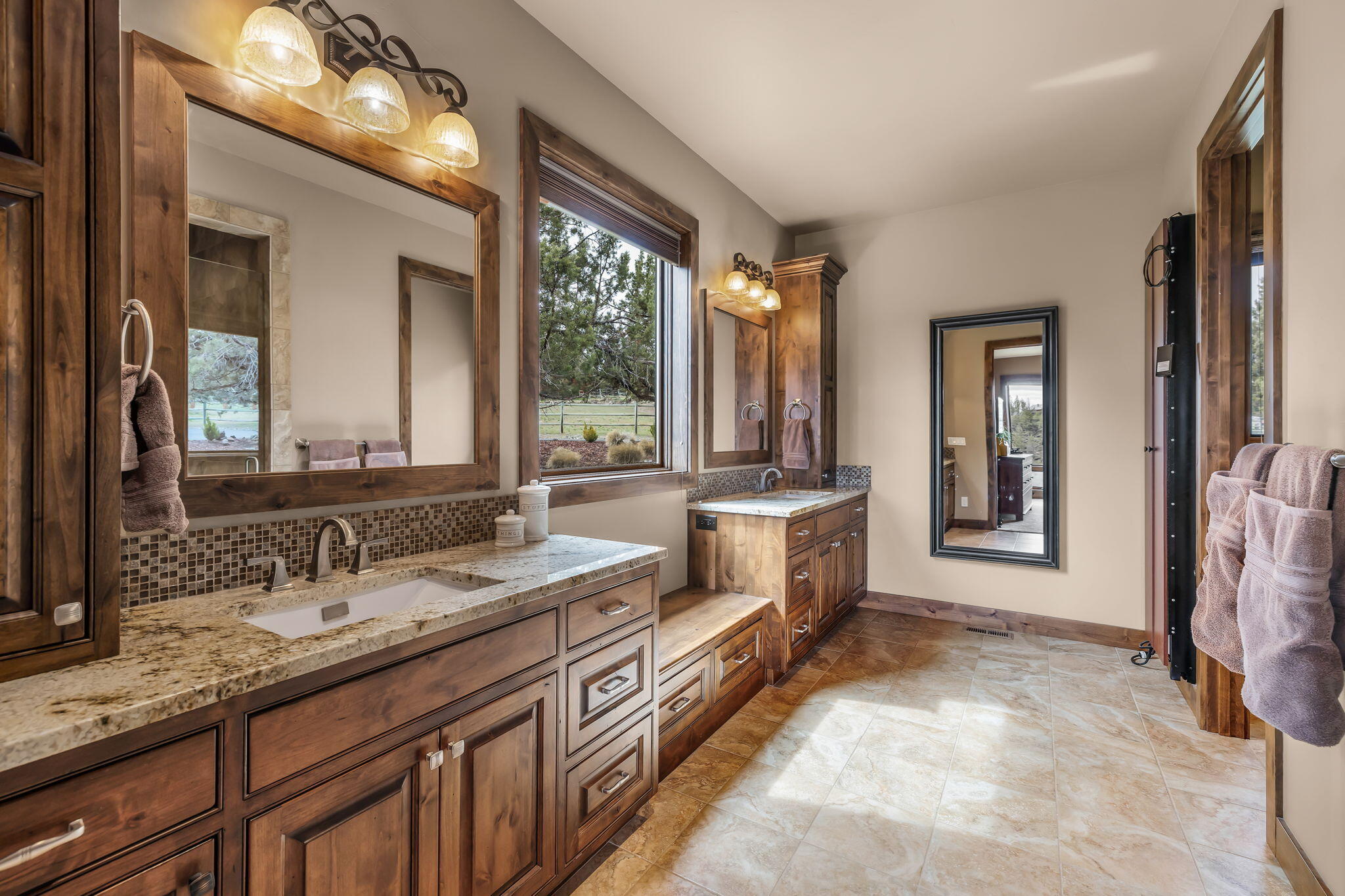 Eagle Crest - Residential