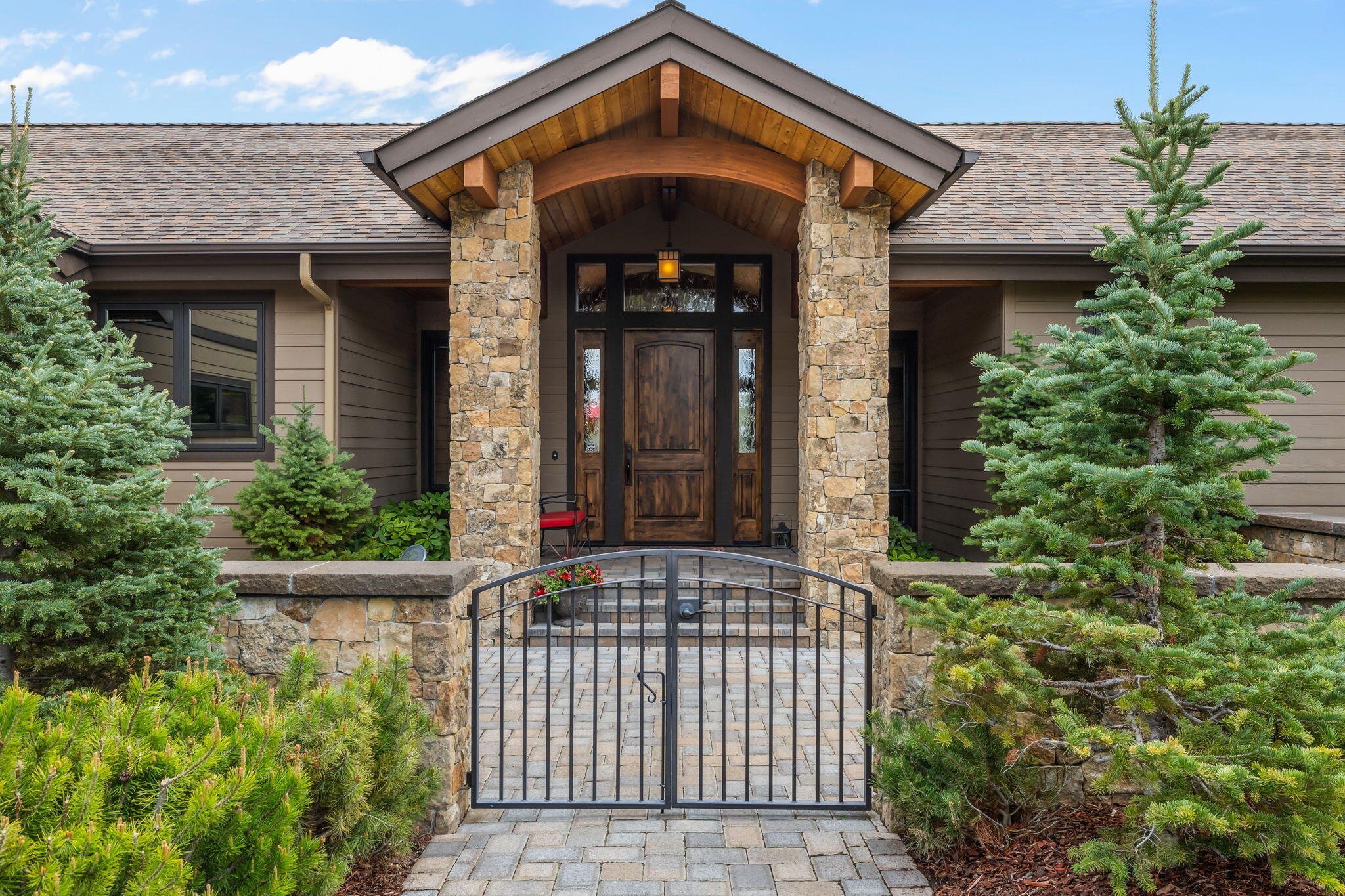 Eagle Crest - Residential