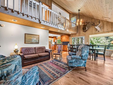 Tiny photo for 27458 Rocky Point Road, Klamath Falls, OR 97601 (MLS # 220223851)