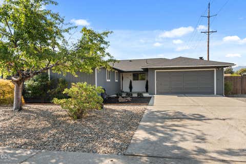 Tiny photo for 3052 Crystal Mountain Avenue, Medford, OR 97504 (MLS # 220227474)